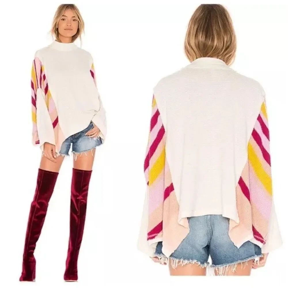 We the Free Susie Swit Bell Sleeve Sweater Poncho oversized small